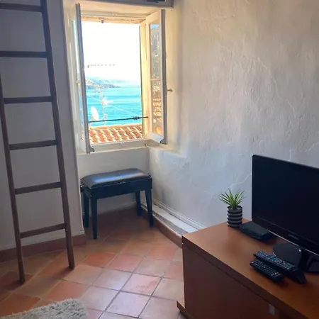 Appartement : Studio Vieux Chateau *