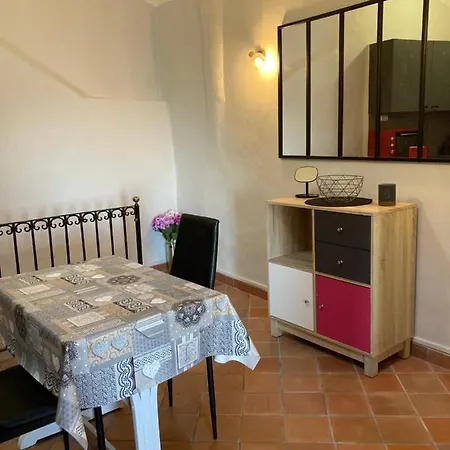 Appartement : Studio Vieux Chateau